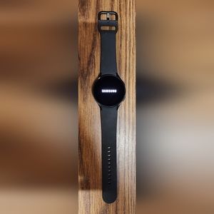 Samsung watch 4
